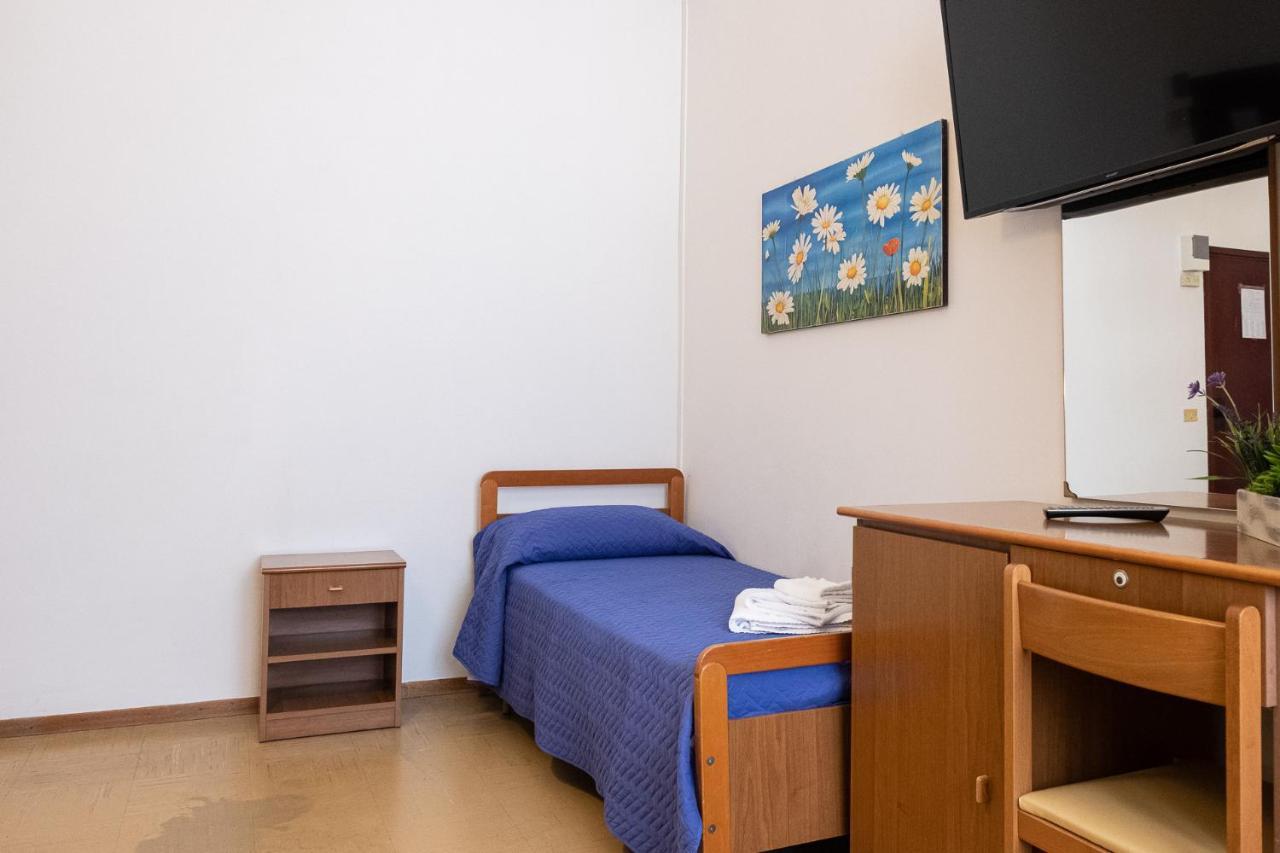 Hotel Pironi San Mauro Mare Kültér fotó