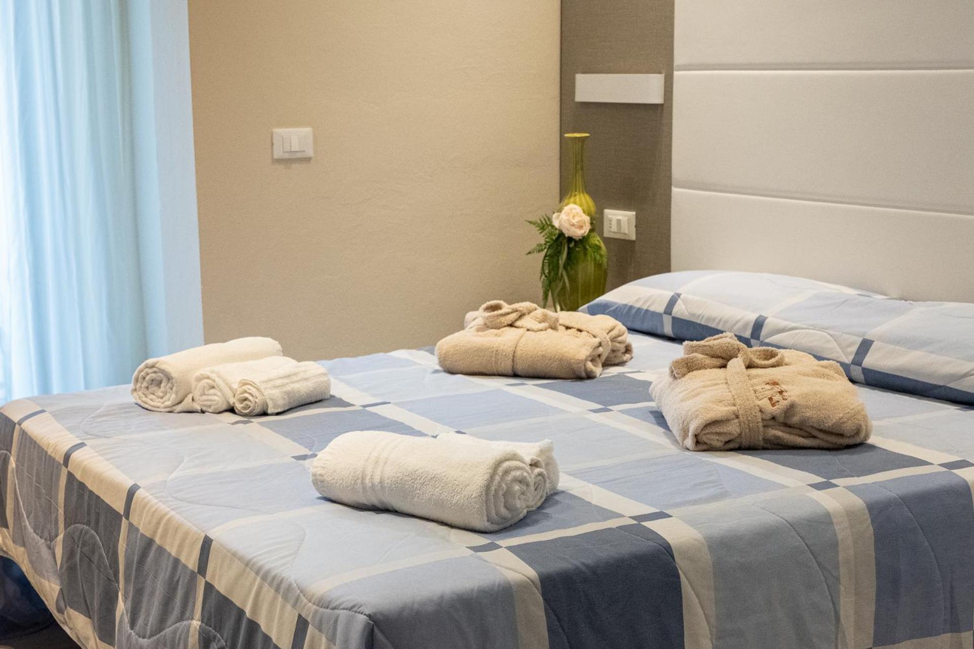 Hotel Pironi San Mauro Mare Kültér fotó
