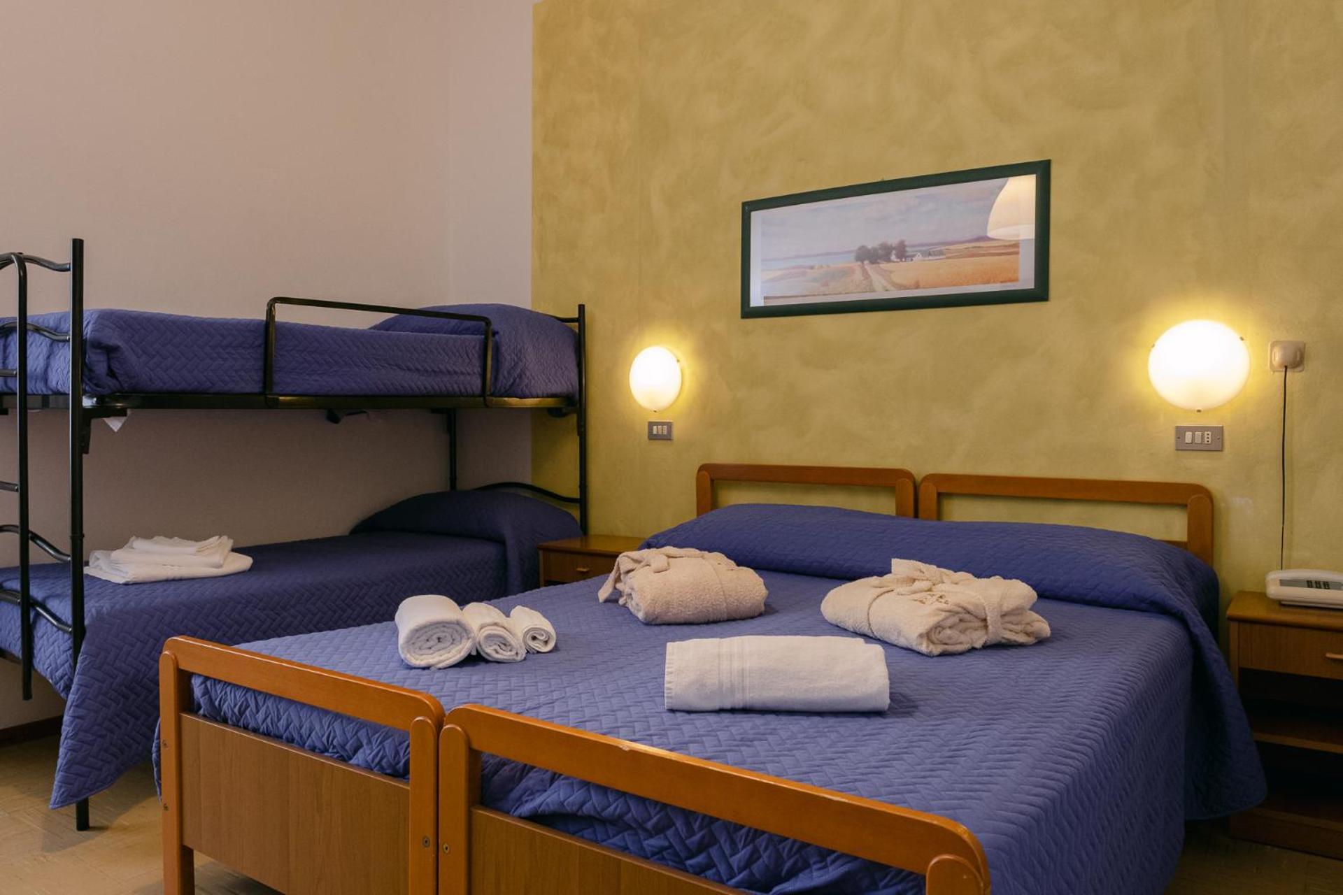 Hotel Pironi San Mauro Mare Kültér fotó