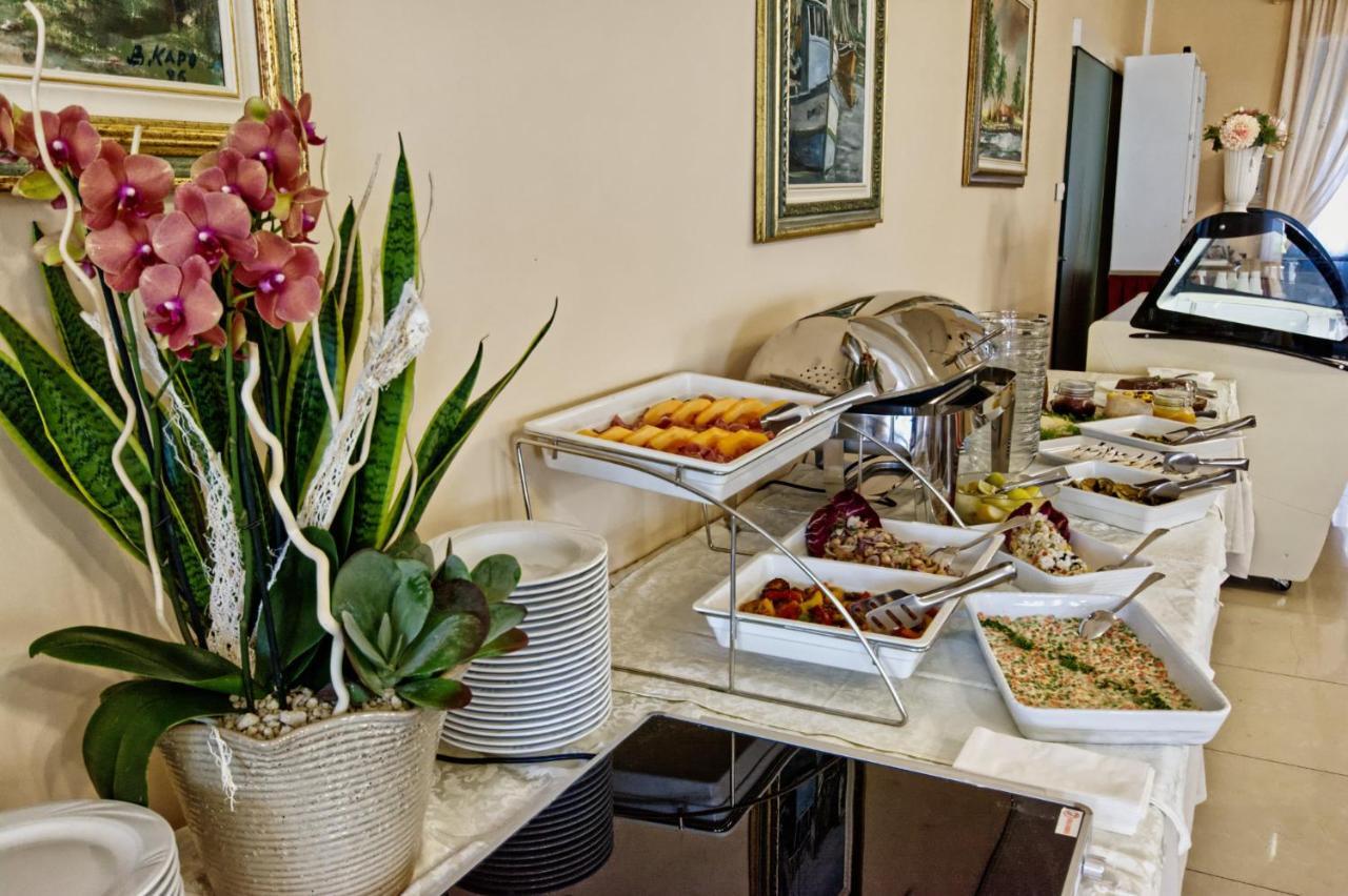 Hotel Pironi San Mauro Mare Kültér fotó