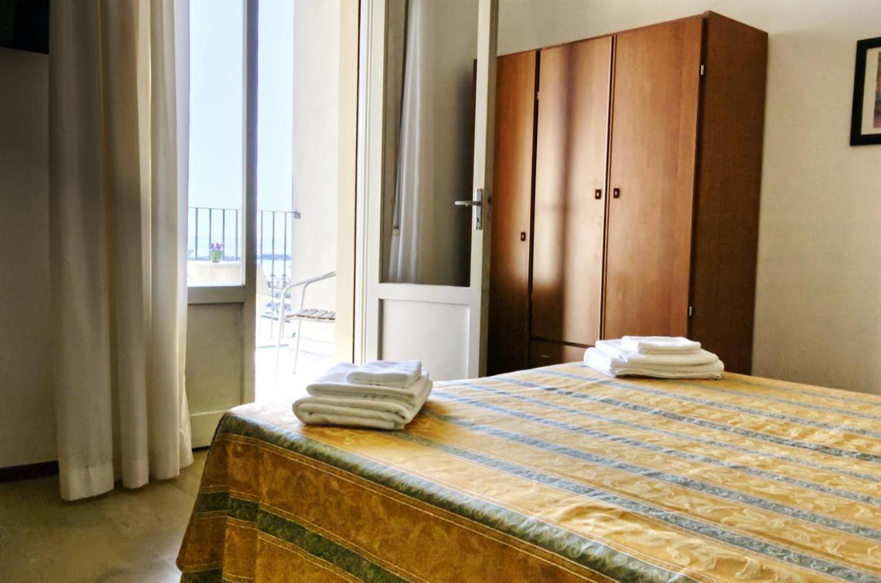Hotel Pironi San Mauro Mare Kültér fotó